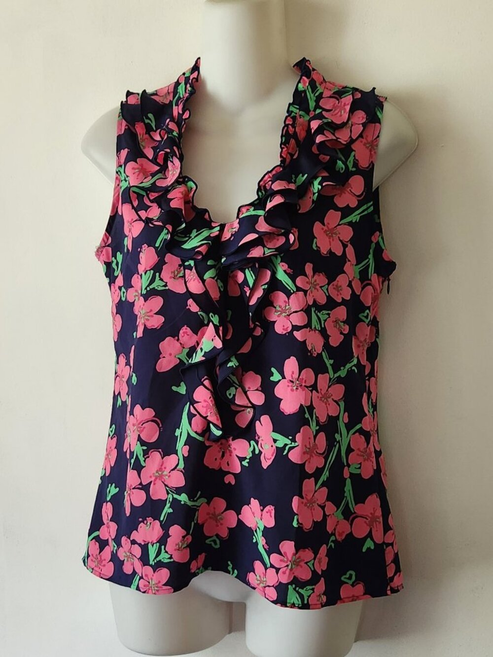 Lilly Pulitzer blouse sz XS navy pink green floral ruffle EUC